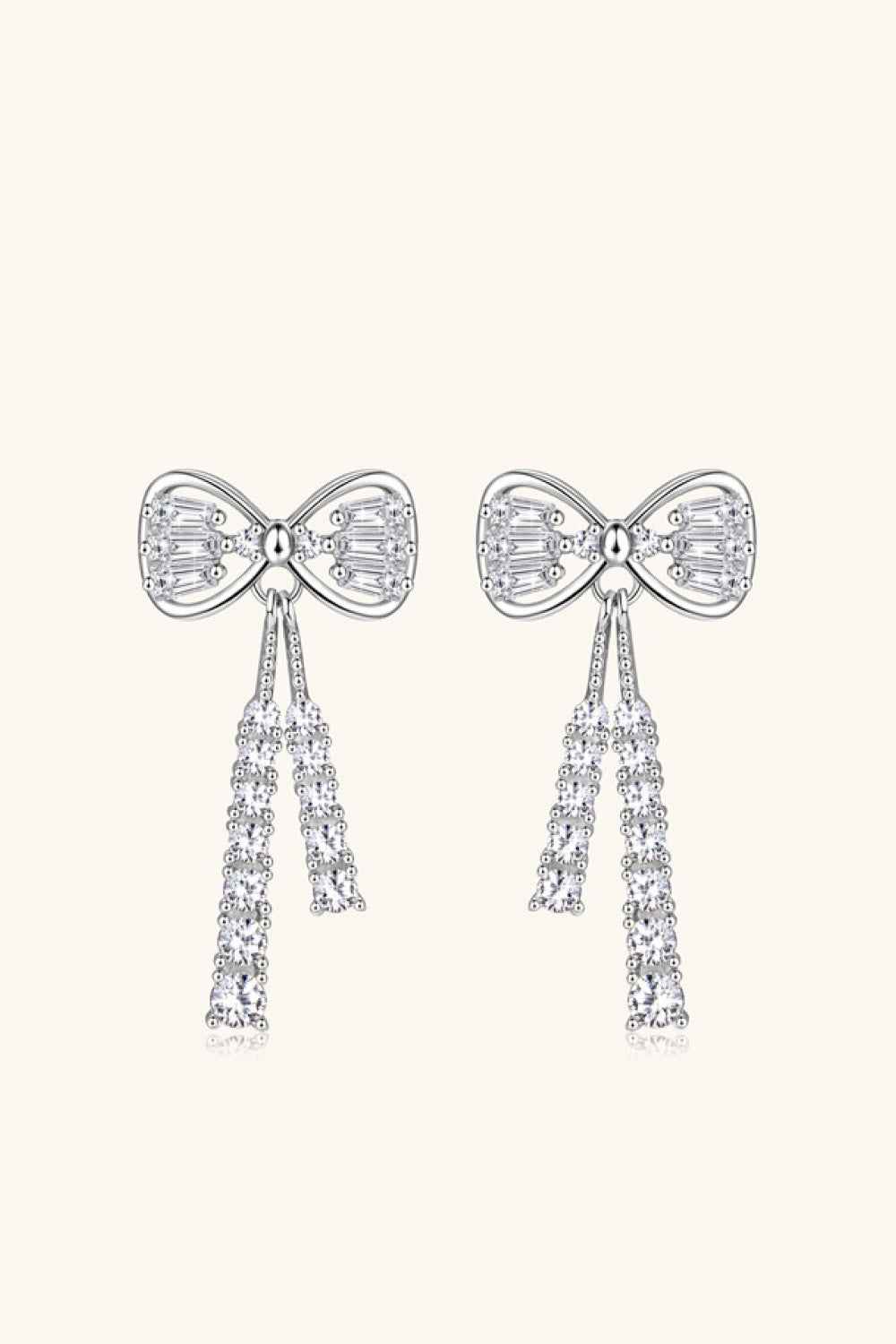 Cubic zirconia bow stud earrings 1.12 carat in silver-plated alloy — additional view 5