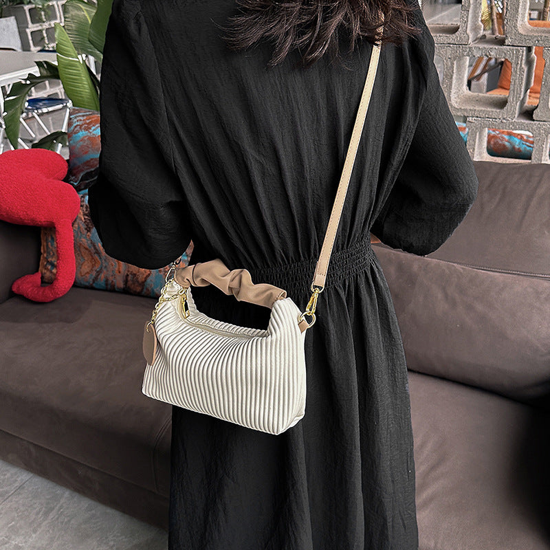 Pleated Cloud Crossbody Bag – PU Leather Shoulder Tote for Women, product view 10