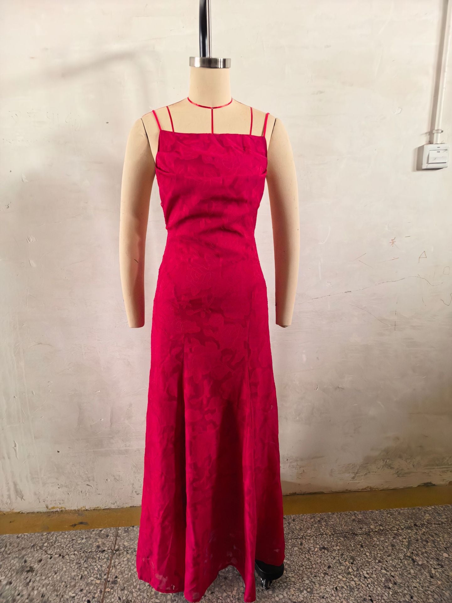 Lace Backless Evening Dress