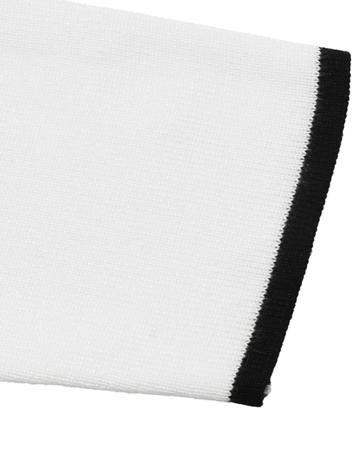 Contrast Trim Button Decor Knit Top, product view 10