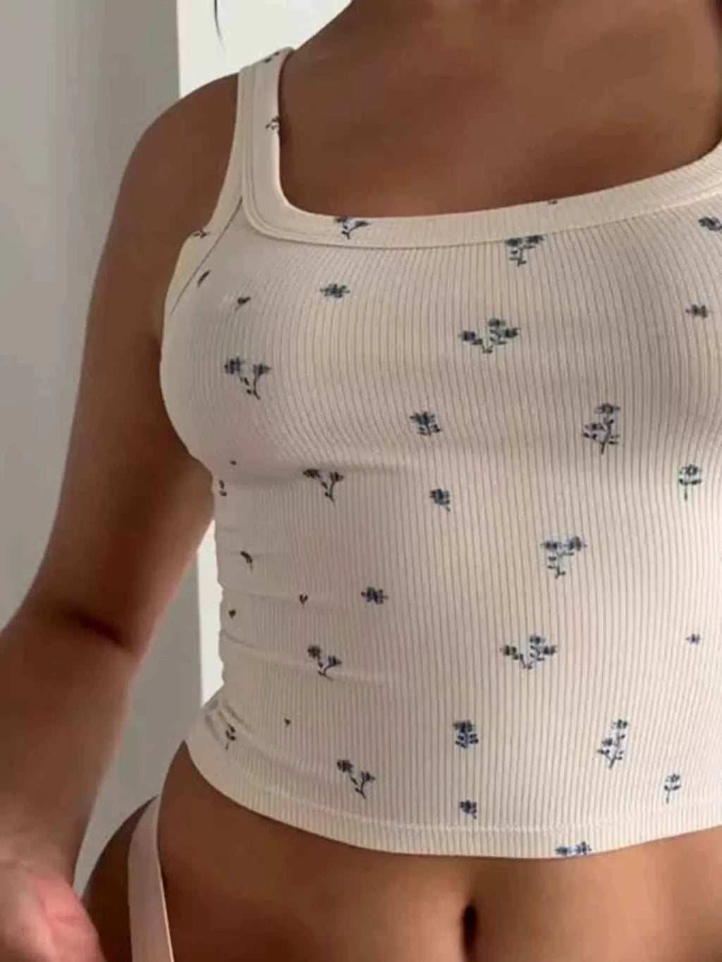 Floral print lounge set — additional view 3