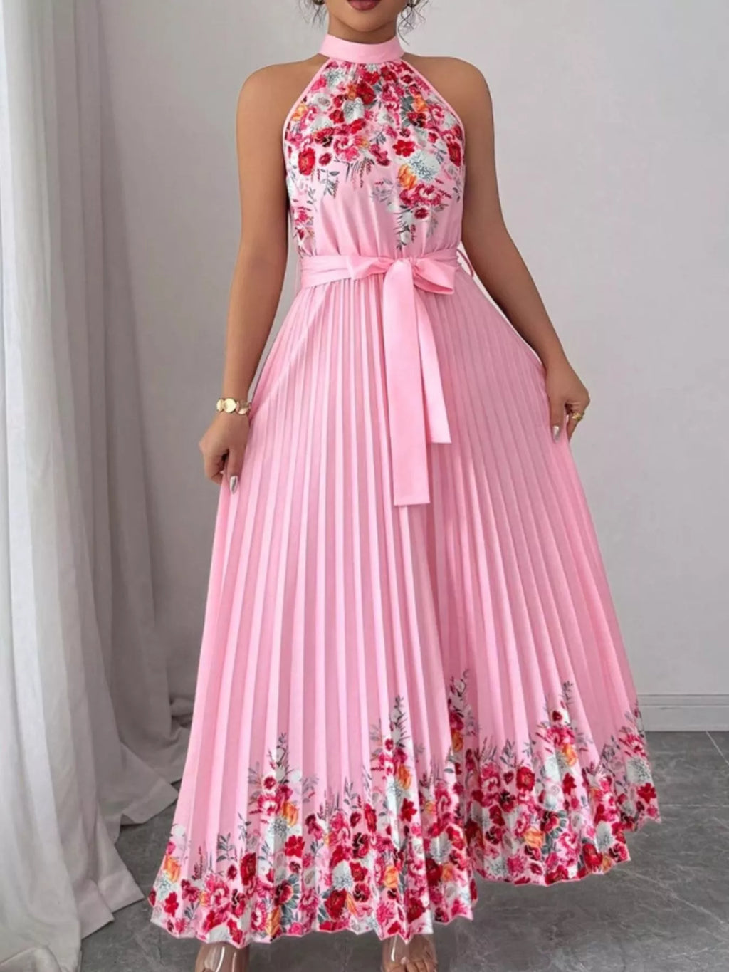 Halter Neck Floral Print Pleated Maxi Dress — additional view 2