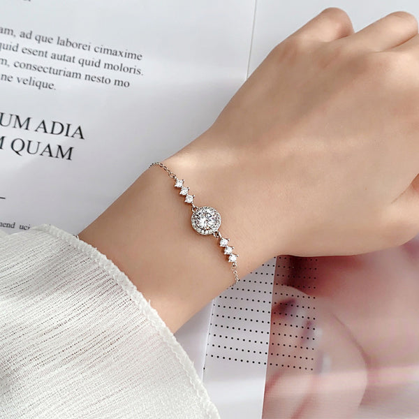 Product detail photo of Women's Starry Simple Moissanite Bracelet, Bracelets