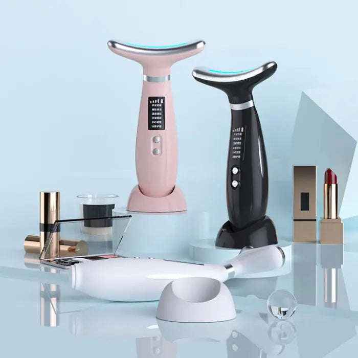 Cooling and warming facial massager — primary view
